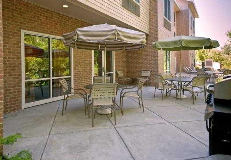 Fairfield Inn & Suites By Marriott Brunswick Freeport מראה חיצוני תמונה